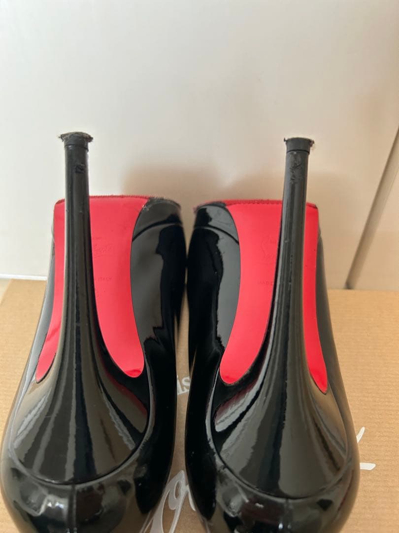 Christian Louboutin 黒 ハイヒール　38
