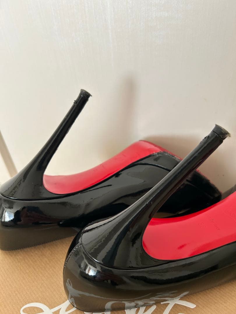 Christian Louboutin 黒 ハイヒール　38