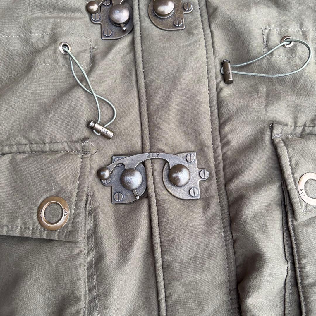 平成ギャル y2k グランジ ファー付 モッズコート ダークコア メタルギミック