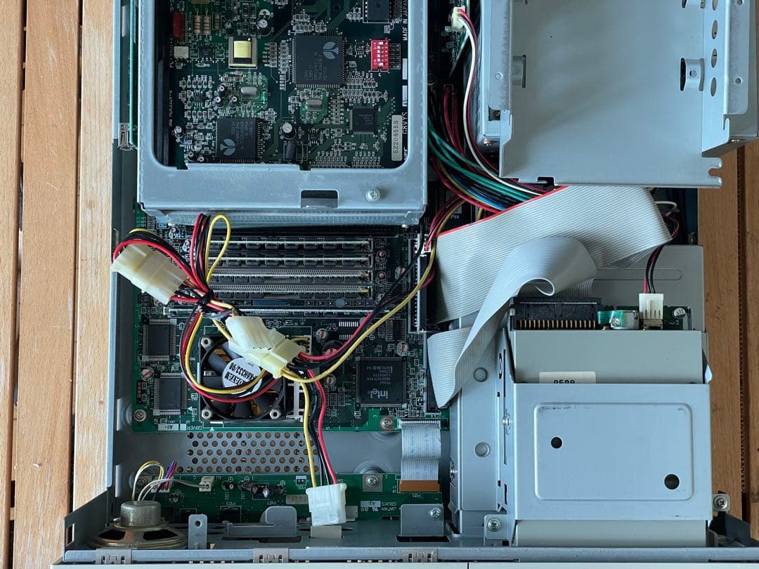 【メンテナンス済】PC-9821V10 K6-2 333MHz