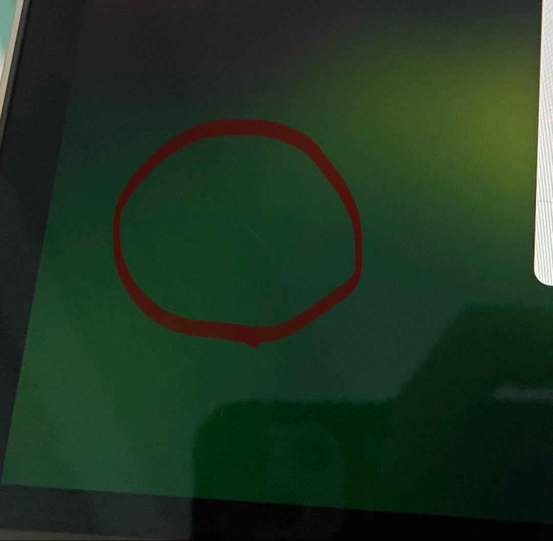 Apple MacBookAir M1 13インチ　99%バッテリ美品液晶線有