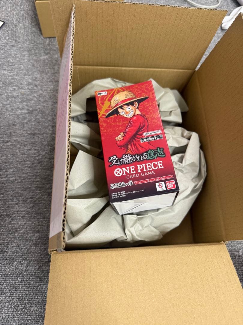 新品　未開封　テープ付きONE PIECE OP-13受け継がれる意志　1BOX