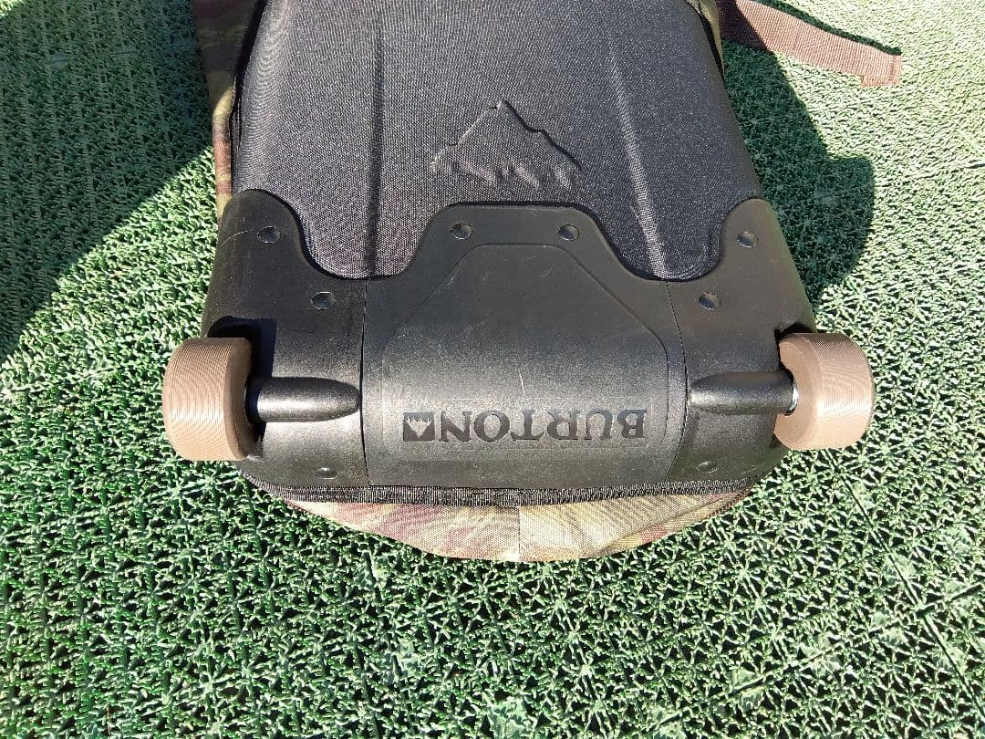 キャスター付きBURTONスノーボードケース/ SALOMON DAKAIN