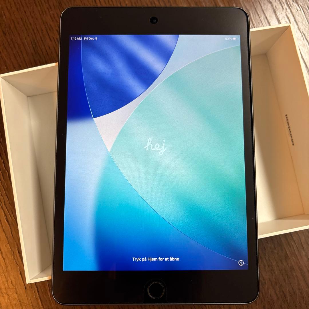 美品 中古 iPad mini 第5世代 Wi-Fi 64GB スペースグレイ