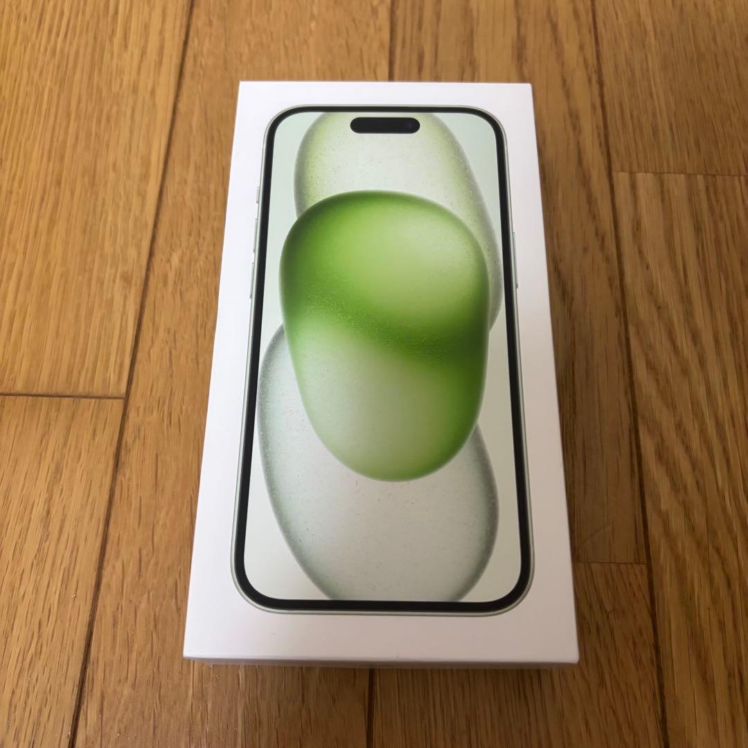 iPhone15 グリーン　125GB SIMフリー