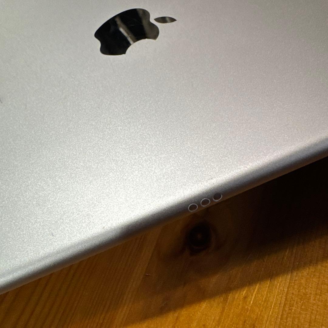 iPad Pro (10.5インチ) 256GB + Apple Pencil