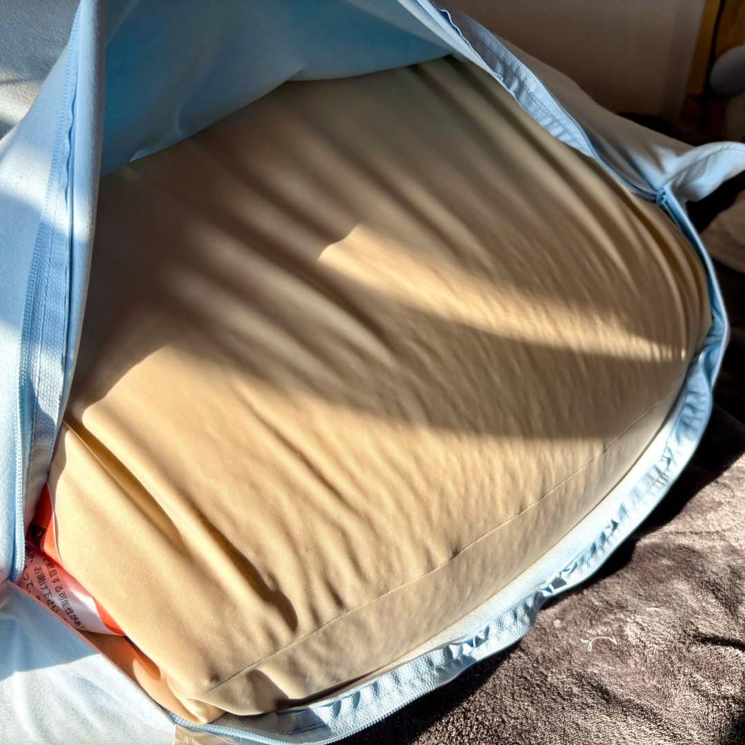 【美品】yoibo miniヨギボーミニビーズクッション