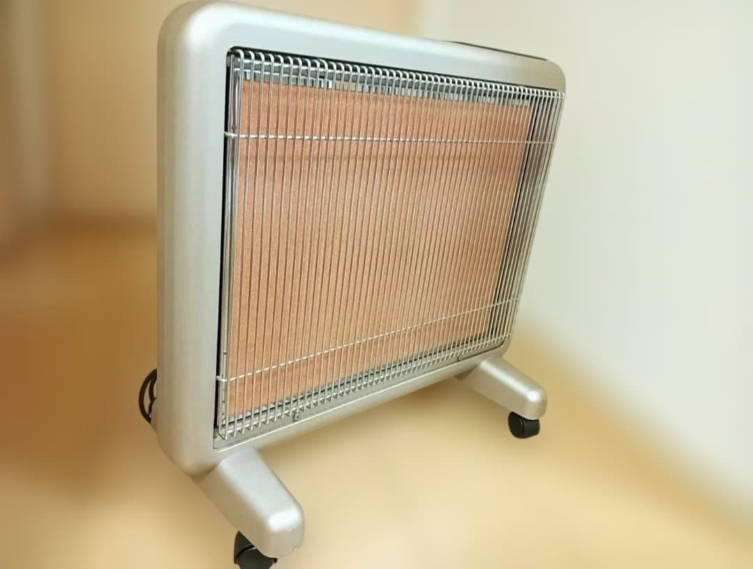 【なな出品】サンルミエ・エクセラ750 遠赤外線暖房器 N750L-GR