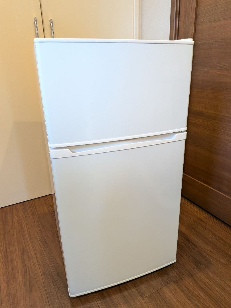 ★simplus 冷蔵庫 2ドア 90L 右開き 2024年12月購入の高年式！