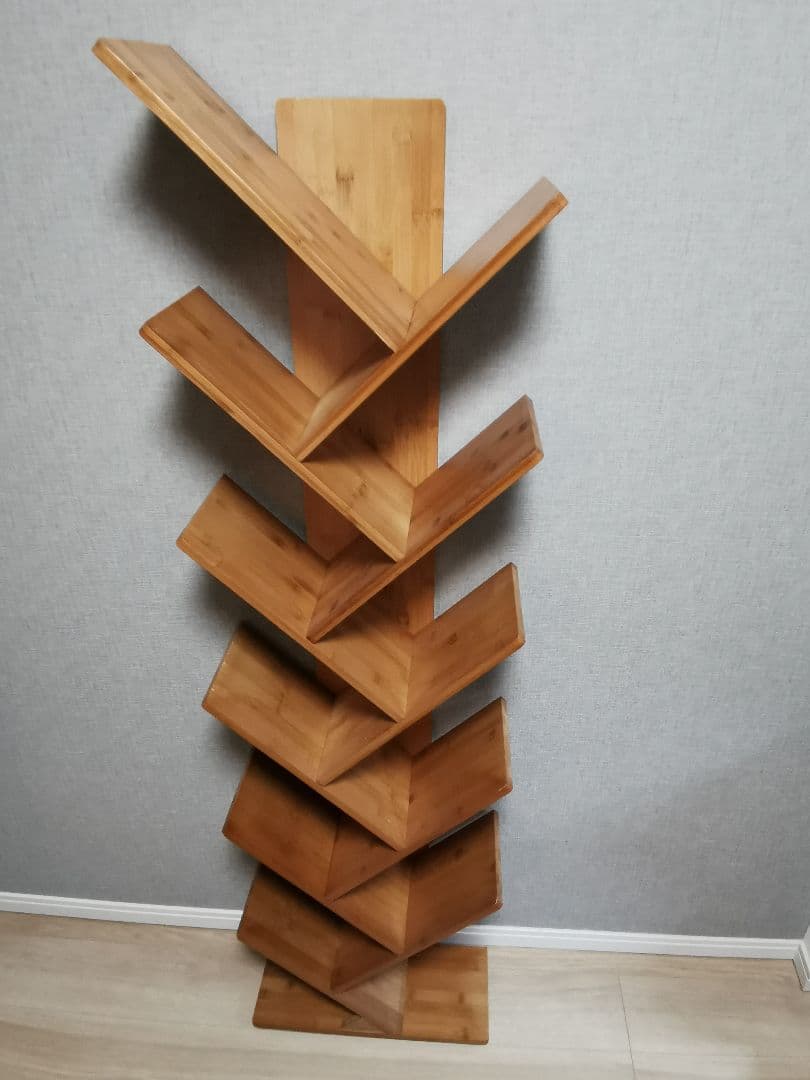 ツリー型　本棚　ブックシェルフ