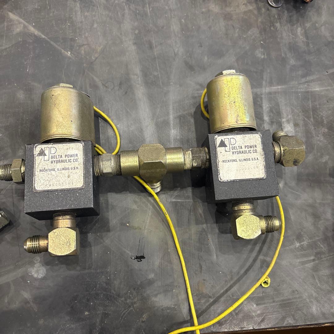 ハイドロ2ポンプ　ローライダー、インパラ、キャデラック、リンカーン