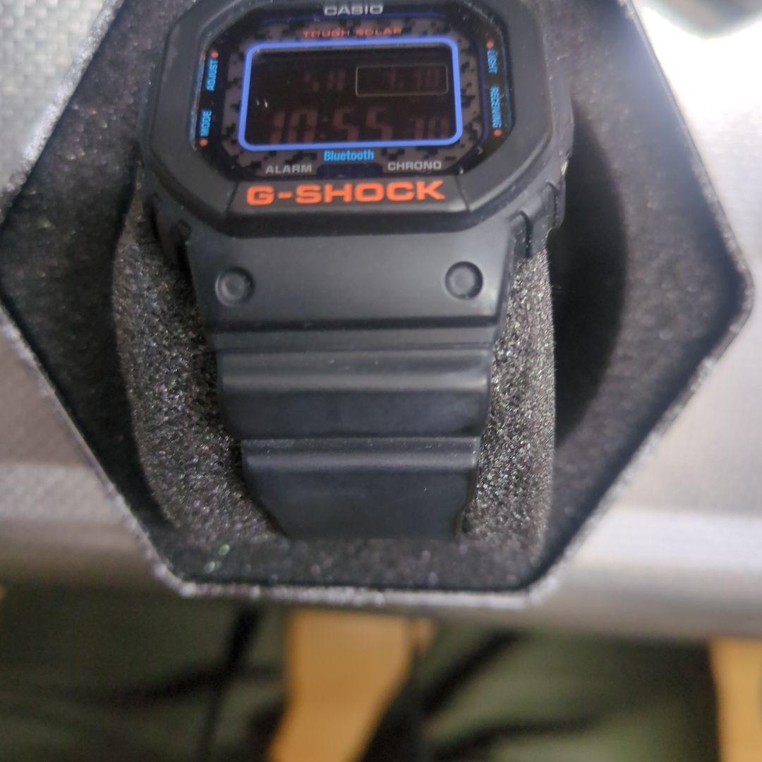 お値下げ！CASIO G-SHOCK デジタル腕時計 GW-B5600CT-1