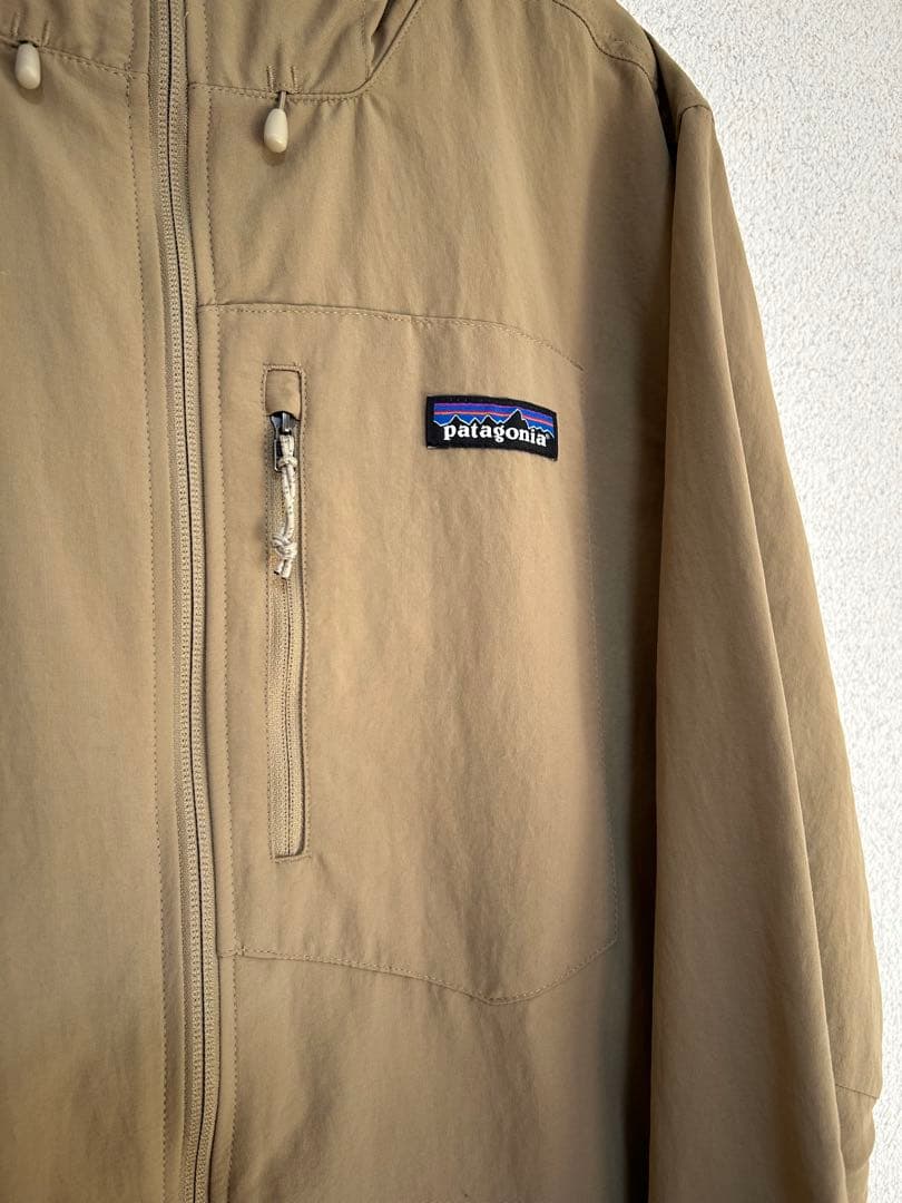 patagonia ベージュ マウンテンパーカー S
