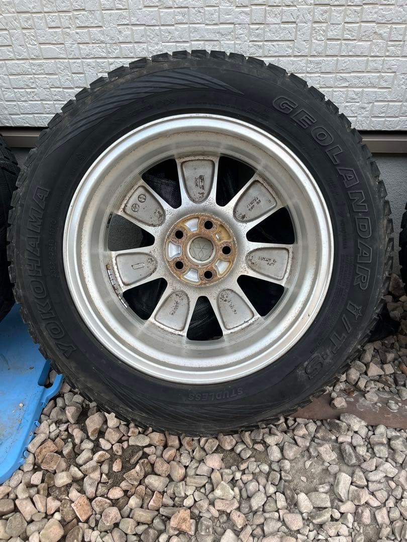 GEOLANDAR I/T-S デリカD5純正ホイール　スタッドレス