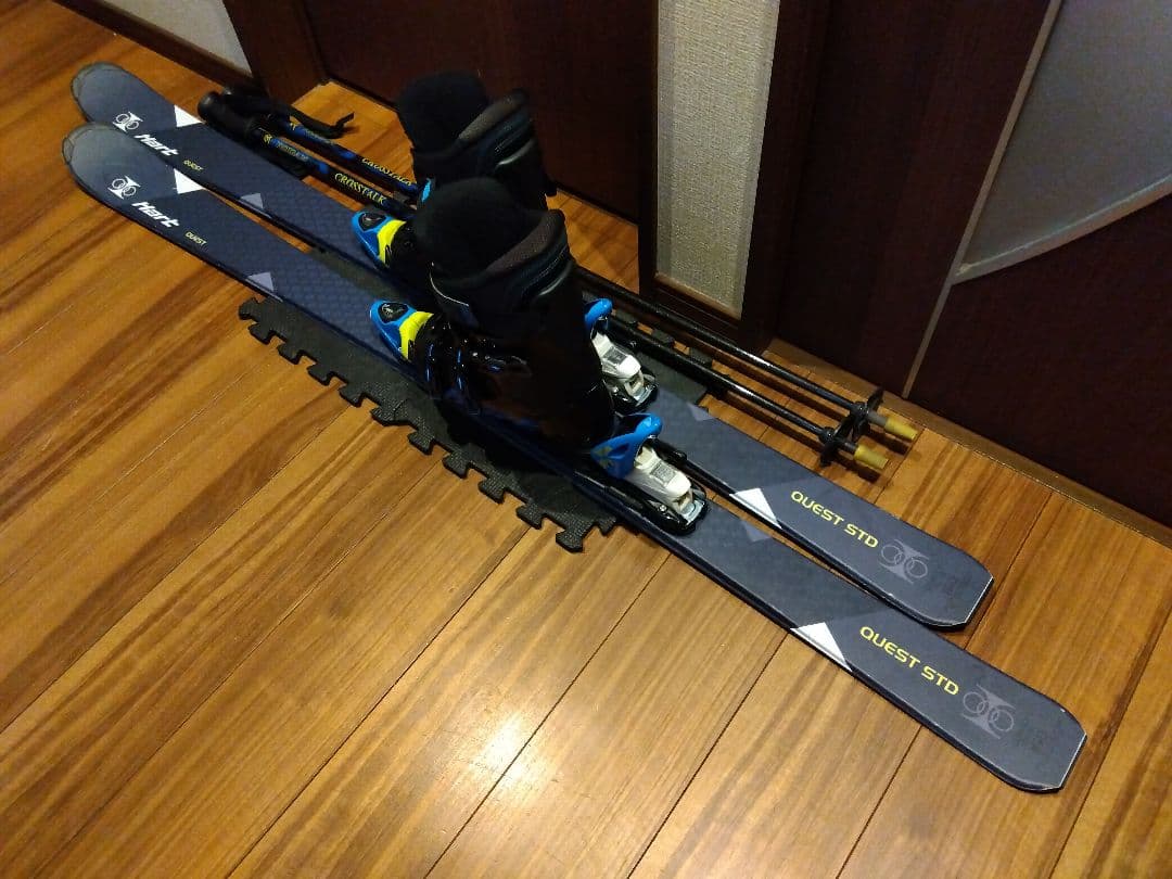 高年式‼️HART/学生・メンズ用/スキーセット・メンテ・WAX済み✔超軽量‼️