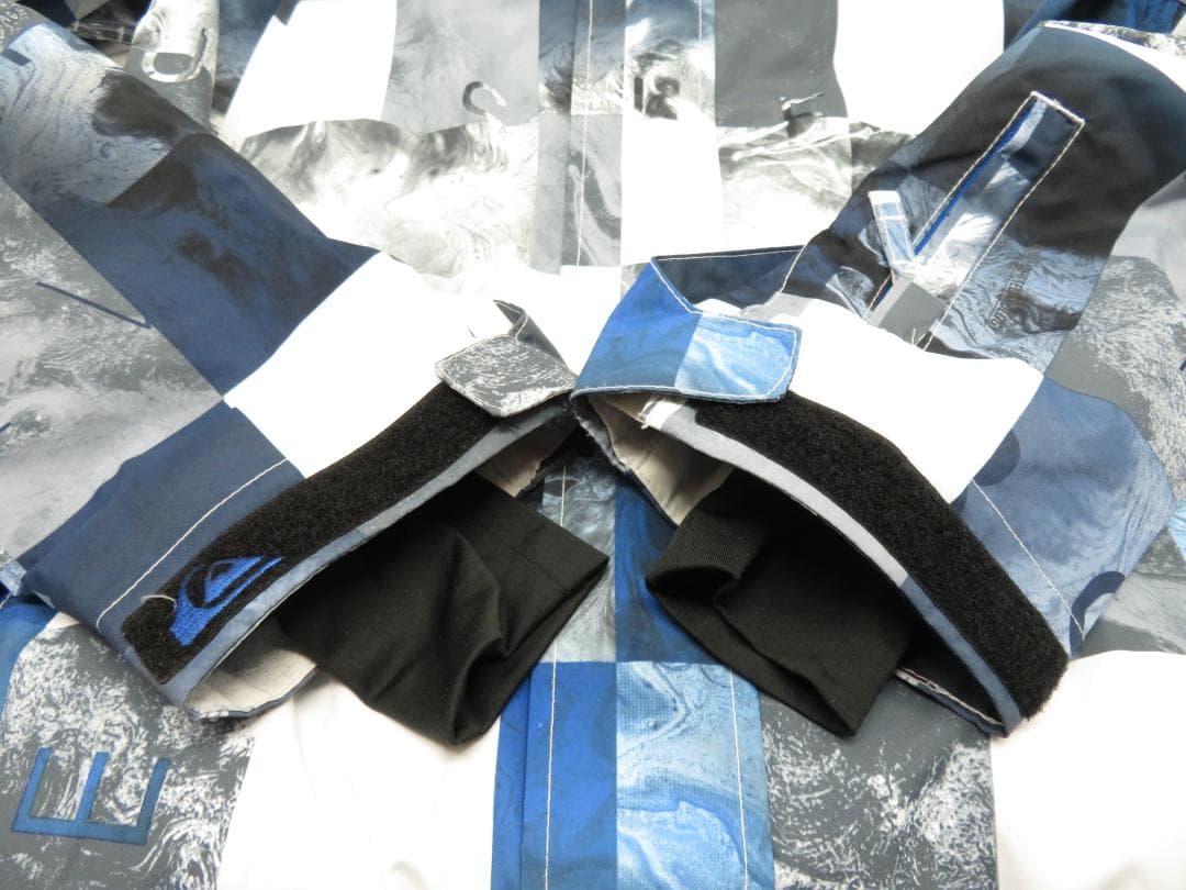 QUIKSILVER クイックシルバー ウェア S 上下セット スノーボード