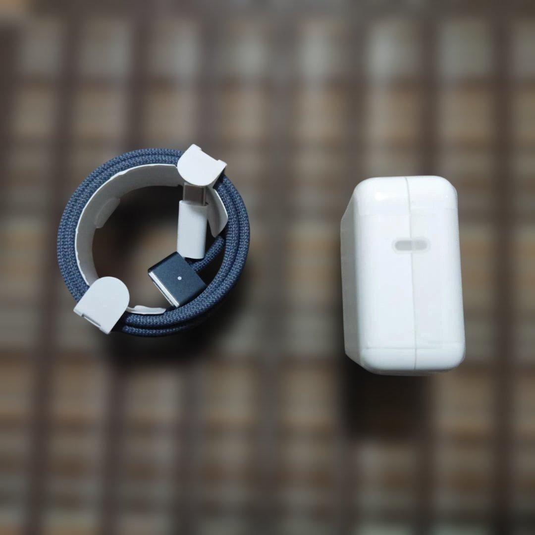 Apple 30W電源アダプタ MagSafe 3ケーブル