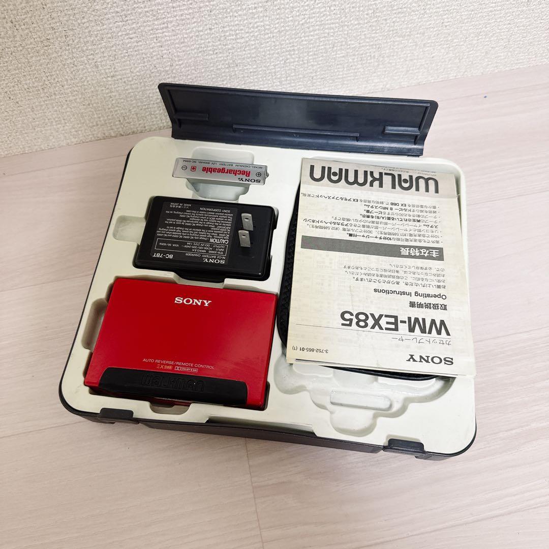 2050【デッドストック】カセットウォークマンWALKMAN WM-EX85