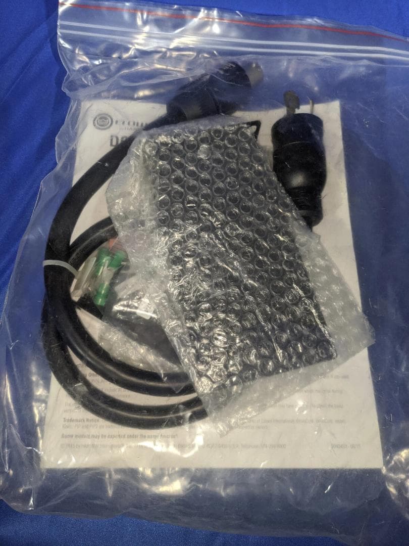 日本クラウン　DCi 4　2400N　4chパワーアンプ　ヒビノ保証書付き