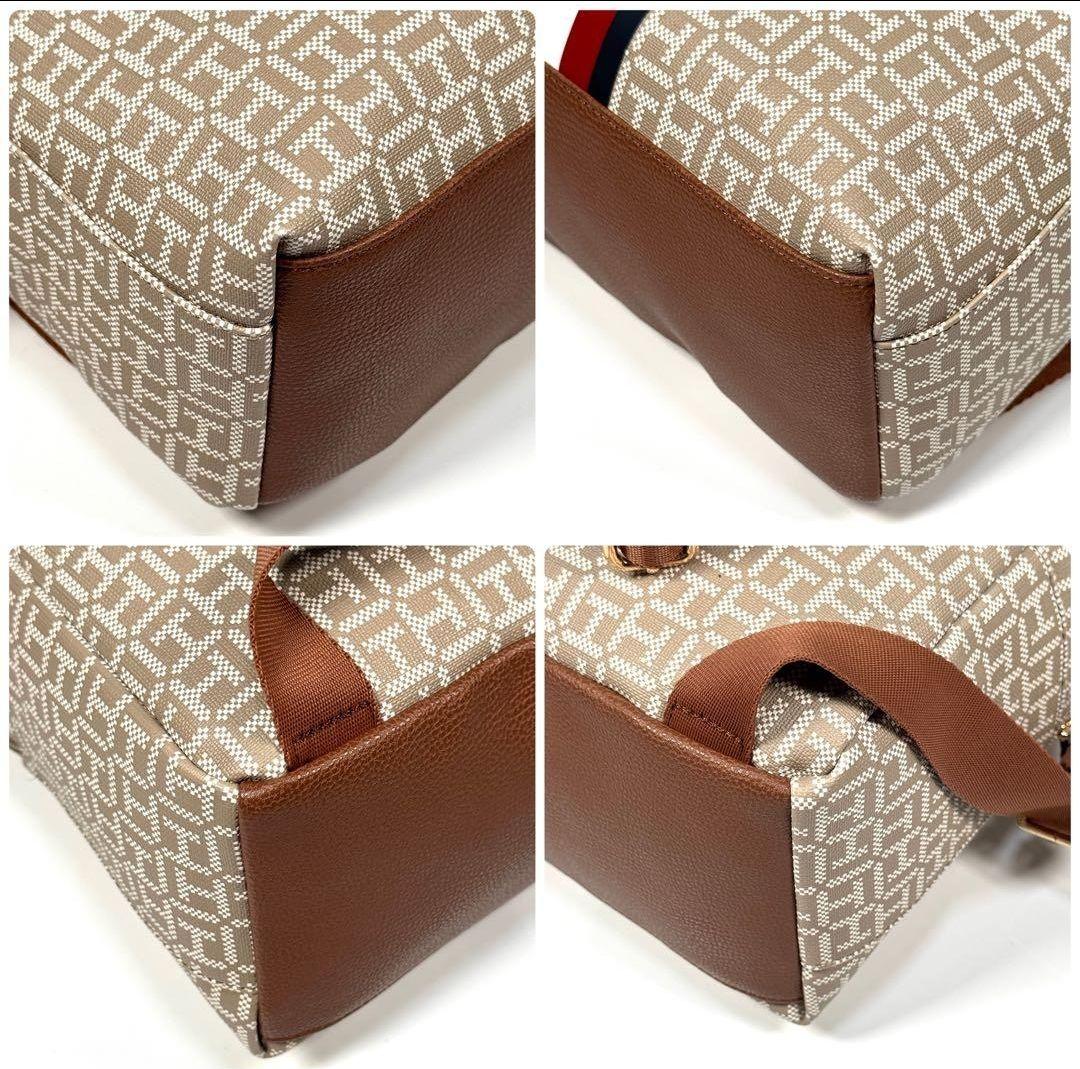 【新品未使用】【可愛いレアデザイン】トミー・ヒルフィガー　リュック　ベージュ