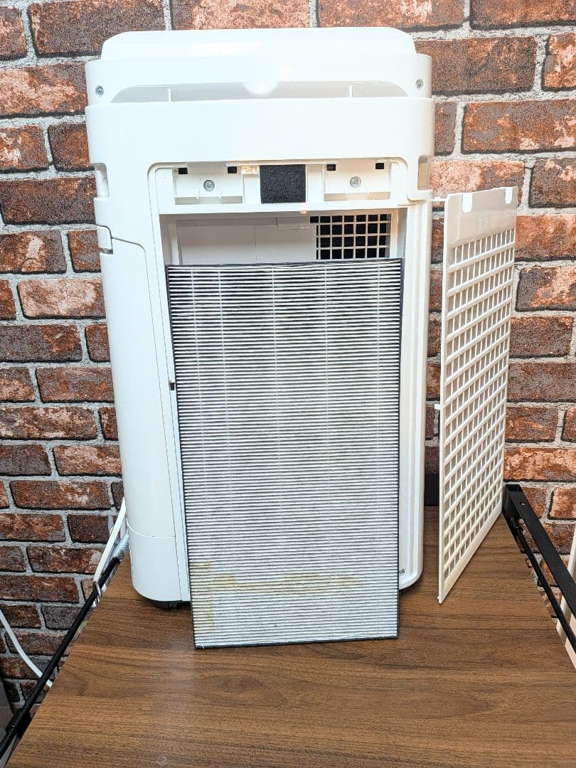 SHARP 加湿空気清浄機プラズマクラスター7000搭載KC-N50-W 美品！