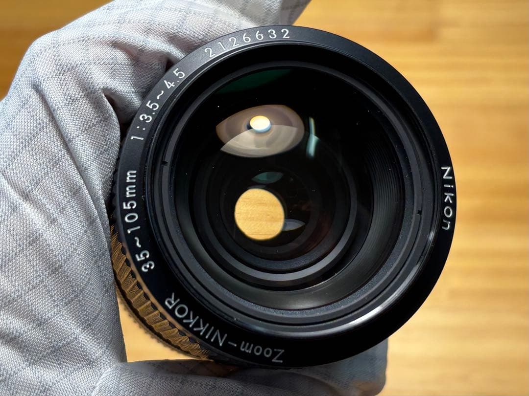 Nikon FGフィルム一眼レフカメラ NIKKOR35ー105ズームレンズ付き