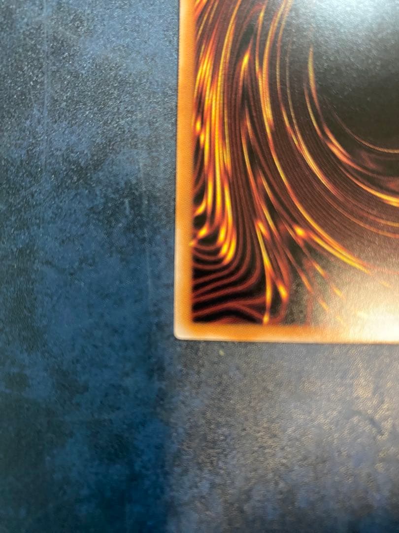 ブルーアイズホワイトドラゴン　25th 公式ディスプレイケース付き