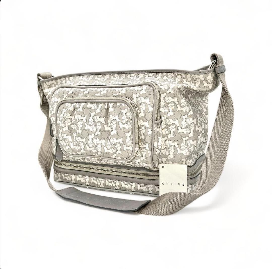 美品　冨永愛　コラボ　定価11万　セリーヌ　マザーズバッグ　馬車　サルキー