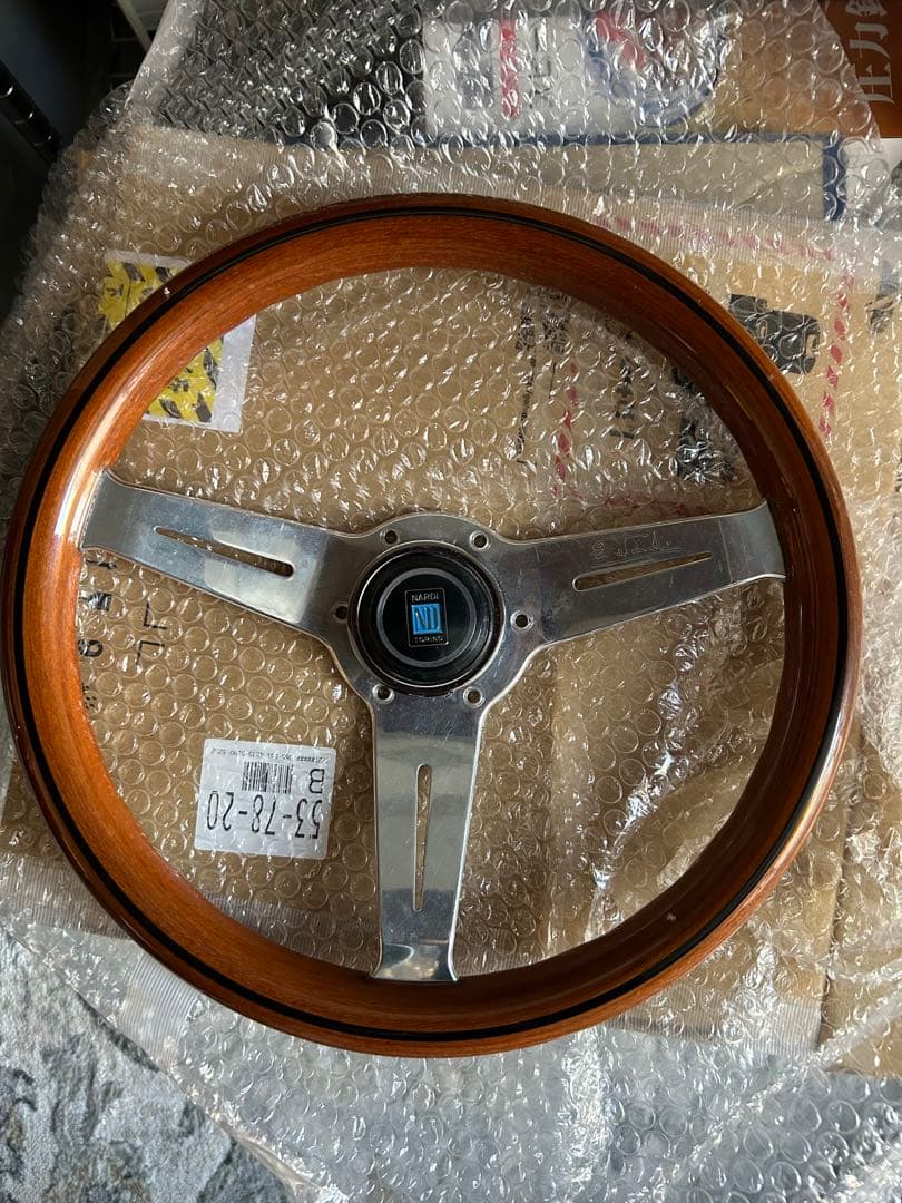 NARDI ナルディ　ウッドステアリング　ホーンボタンセット