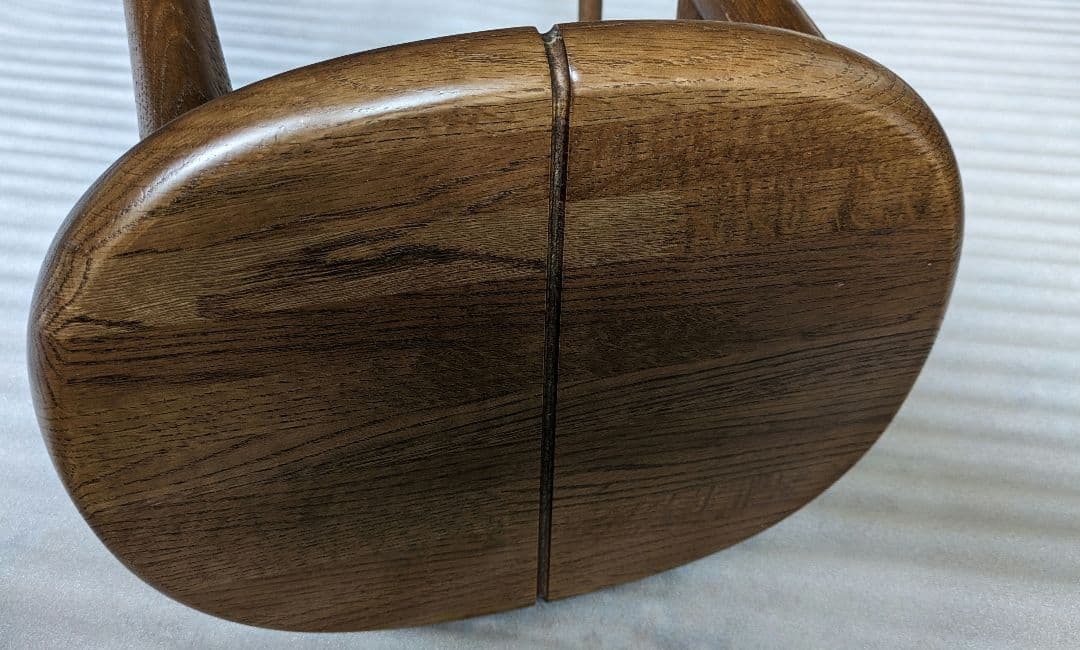 カリモク　丸椅子　木製スツール　腰掛け