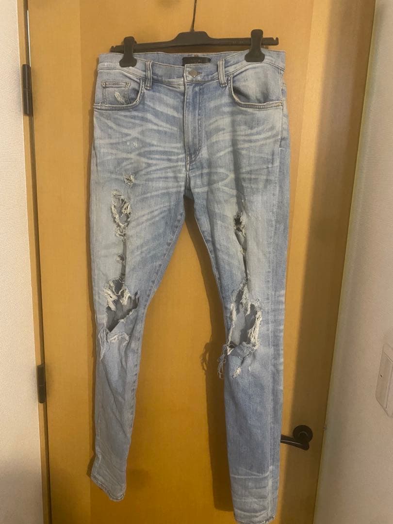 AMIRI クラッシュスキニーデニム