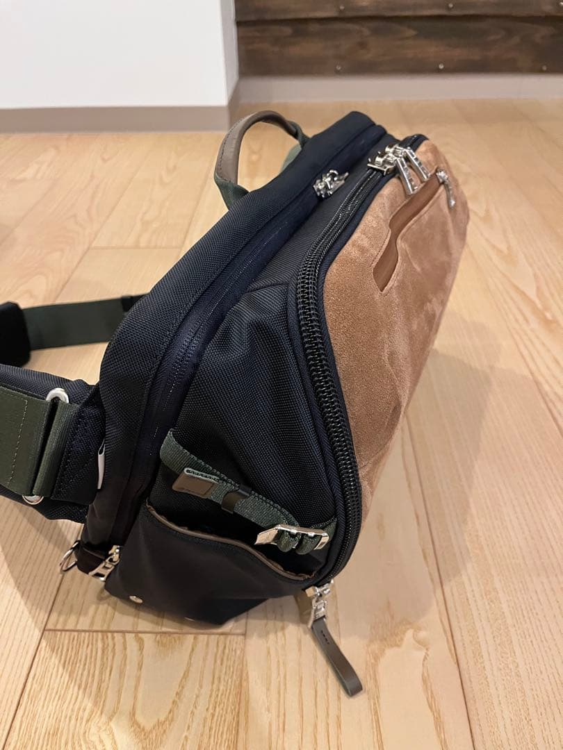 masterpiece Grave メッセンジャーバッグ　mspc ネイビー