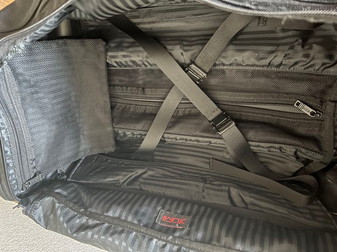 TUMI軽量スーツケース★機内持込★キャリーカート