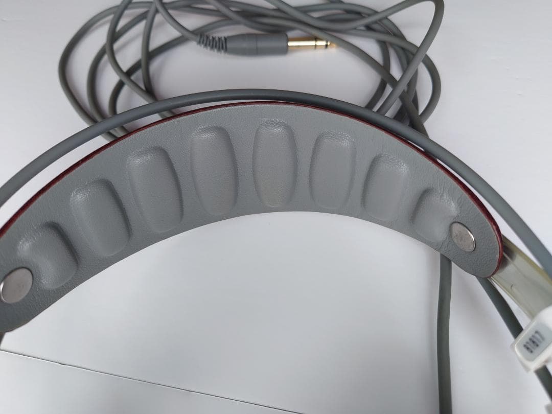 ヘッドホン AKG K701 Headphone