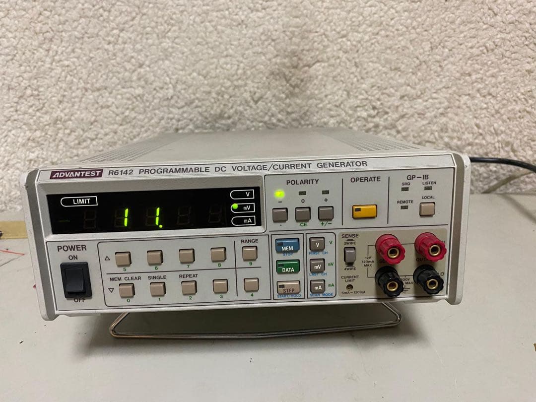 ADVANTEST アドバンテスト R6142 電源電流発生器