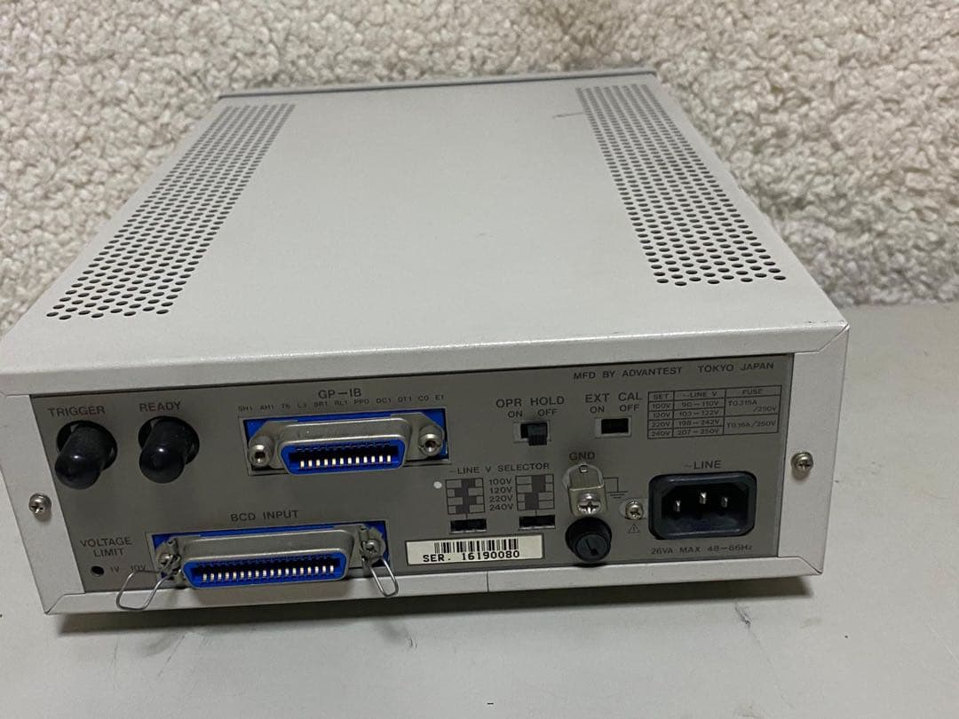 ADVANTEST アドバンテスト R6142 電源電流発生器