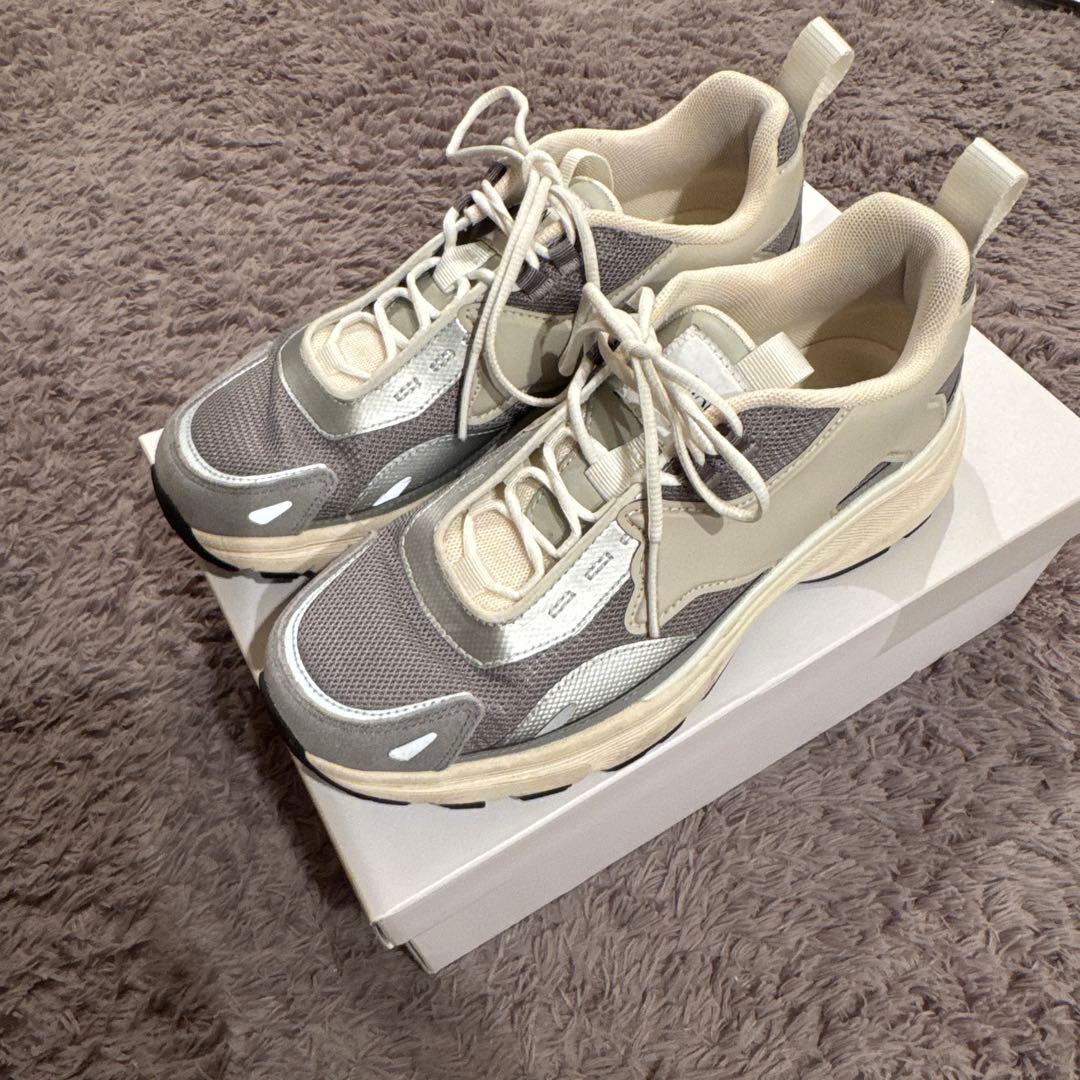 Masion Kitsune メゾンキツネ スニーカー