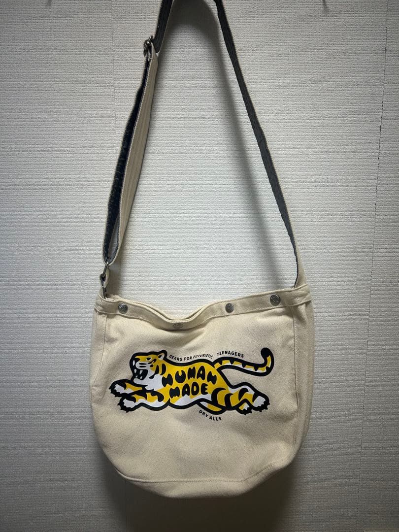 HUMAN MADE ショルダーバッグ アイボリー