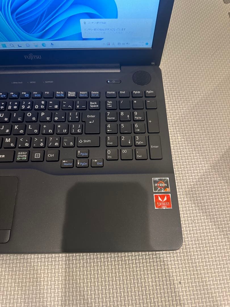 富士通AH43/D1 SSD256GB AMD Ryzen3 8GB Win11