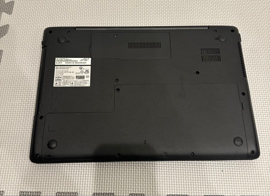 富士通AH43/D1 SSD256GB AMD Ryzen3 8GB Win11