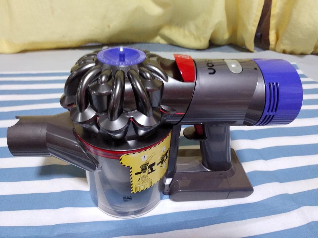 ダイソン　掃除機　SV11新品バッテリー交換、分解清掃済　⑮