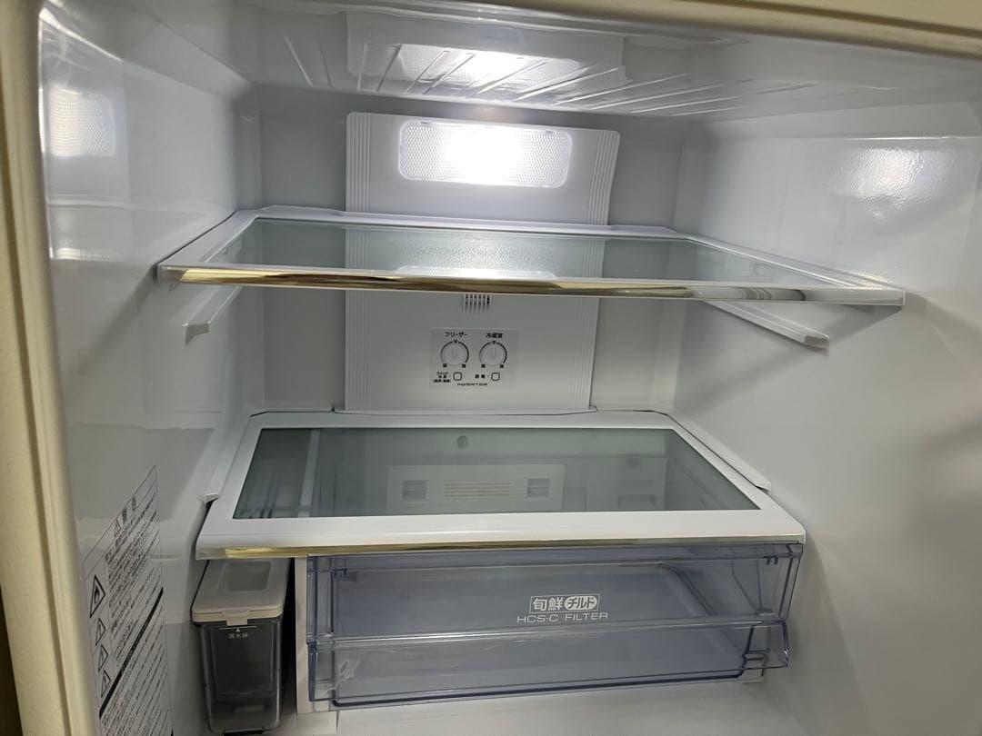 ☆自動製氷付き☆AQUA 冷蔵庫 【AQR-SV24J】ホワイト