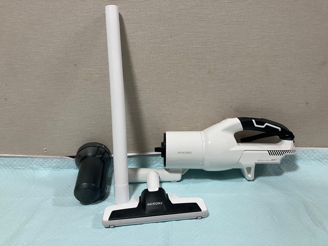 HIKOKI コードレスクリーナー 36v