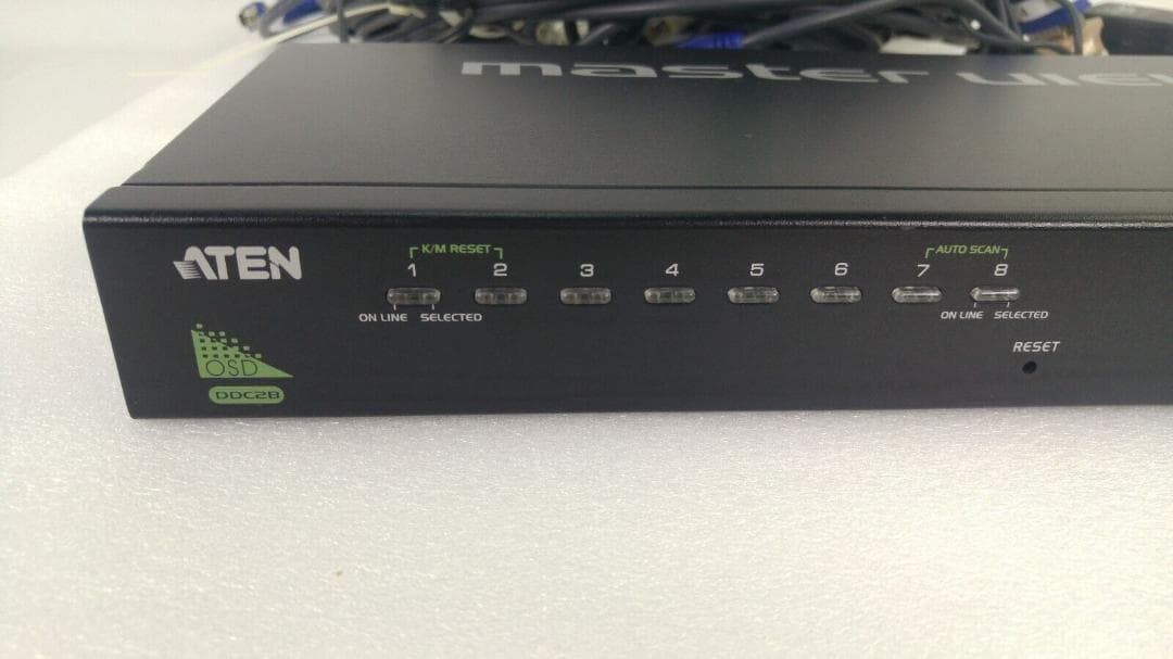 【動作確認済】ケーブル9本付 ATEN CS1708A PS/2とUSB対応