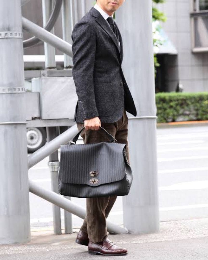 【美品】ザネラート POSTINA L カミシミアブランディーン 紺色