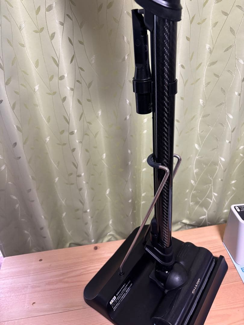 スティッククリーナー シャープ EC-AR5X-P 2020年製 充電器付