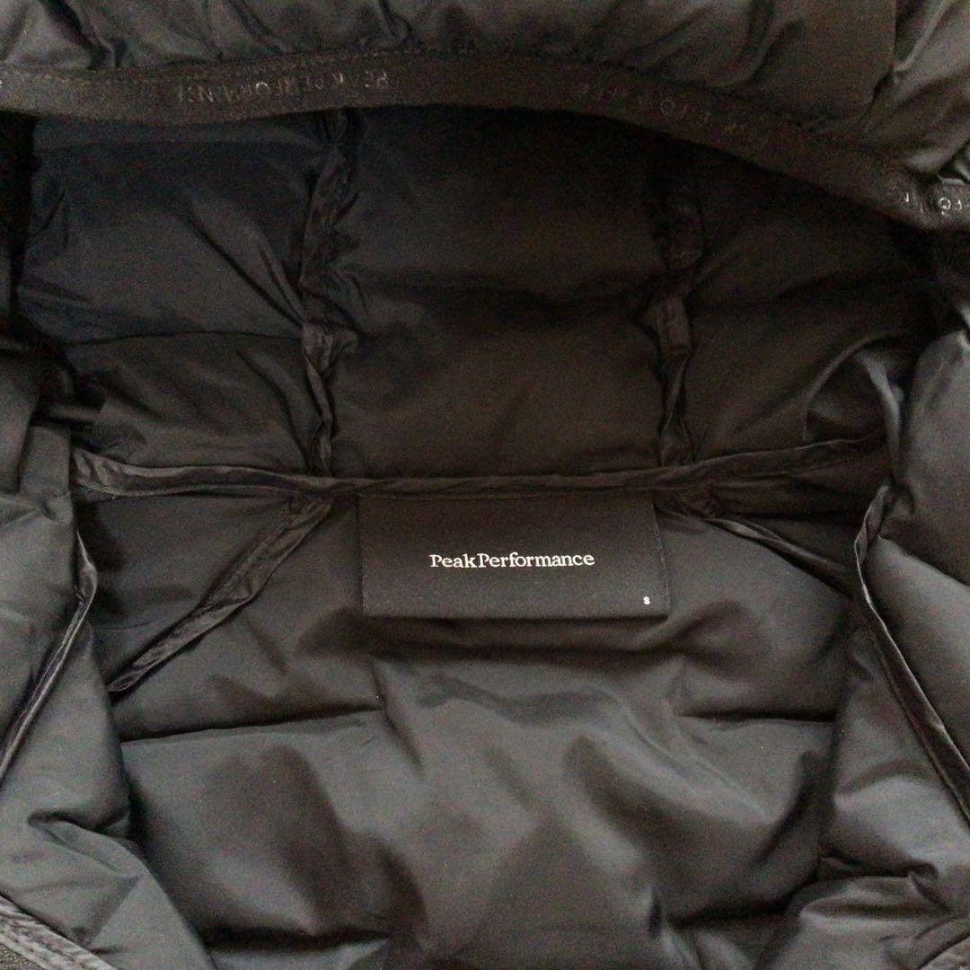 Peak Performance argon jacket レディース　s