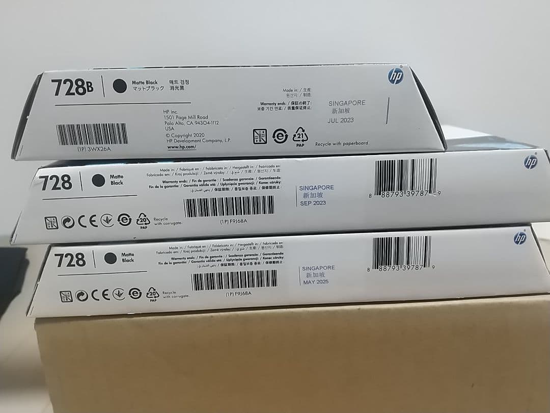 HP728インクカートリッジ8本