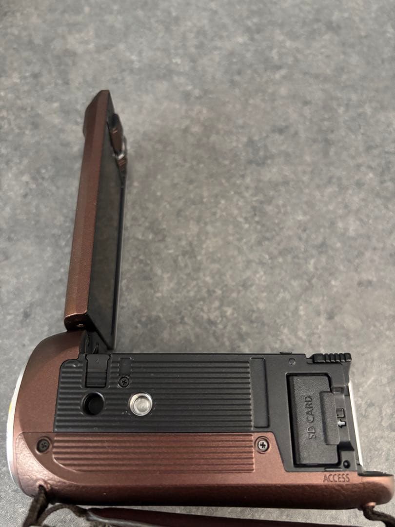 すく発送　極美品Panasonic HC-W590M ビデオカメラ