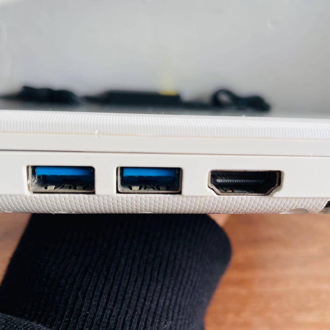 【即日発送】dynabook T75 i7/8GB/SSD/白色/DVD